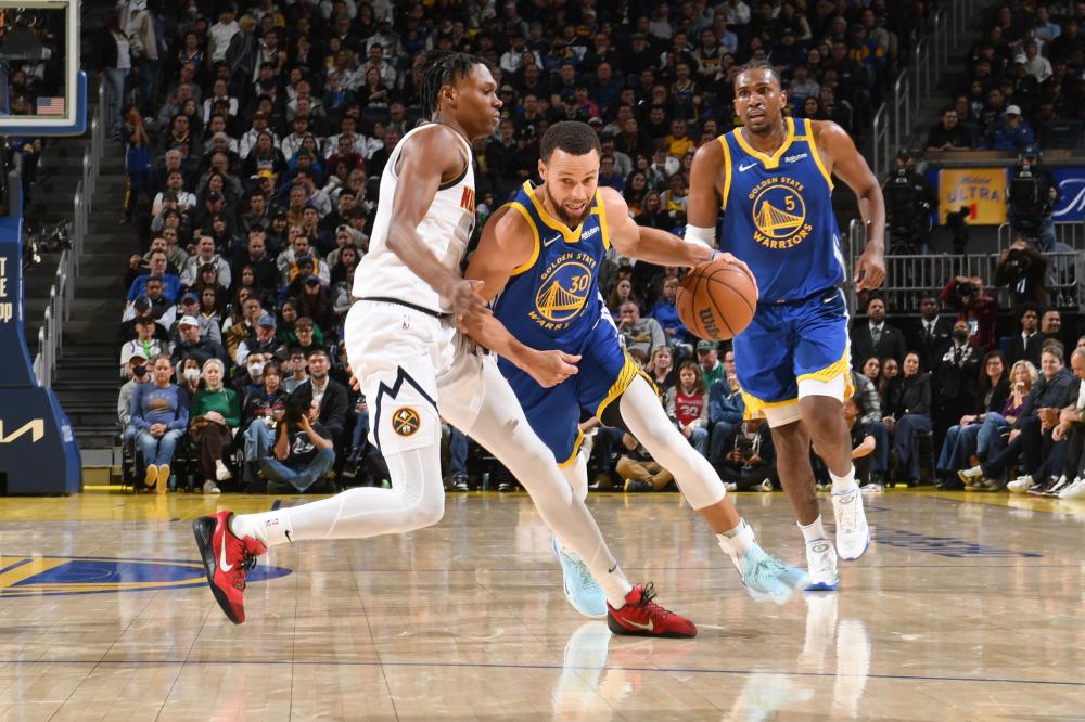 层即将与主 层即将与主