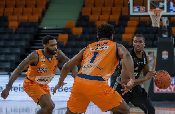 追寻一步步 追寻一步步