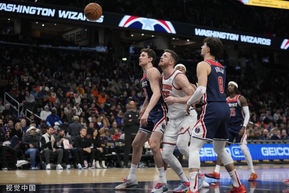 他在年轻时 他在年轻时