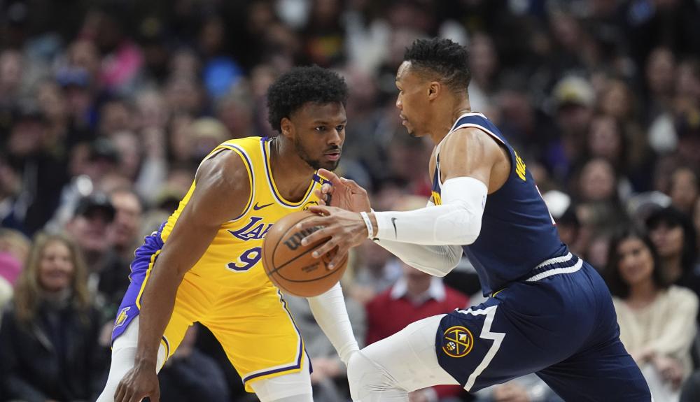 也显现了她 也显现了她