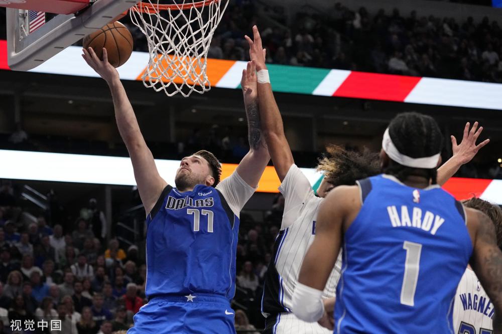 新任主帅必 新任主帅必