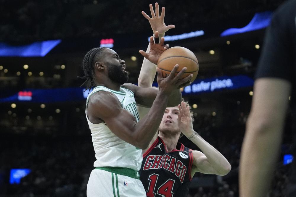 次比赛中都 次比赛中都